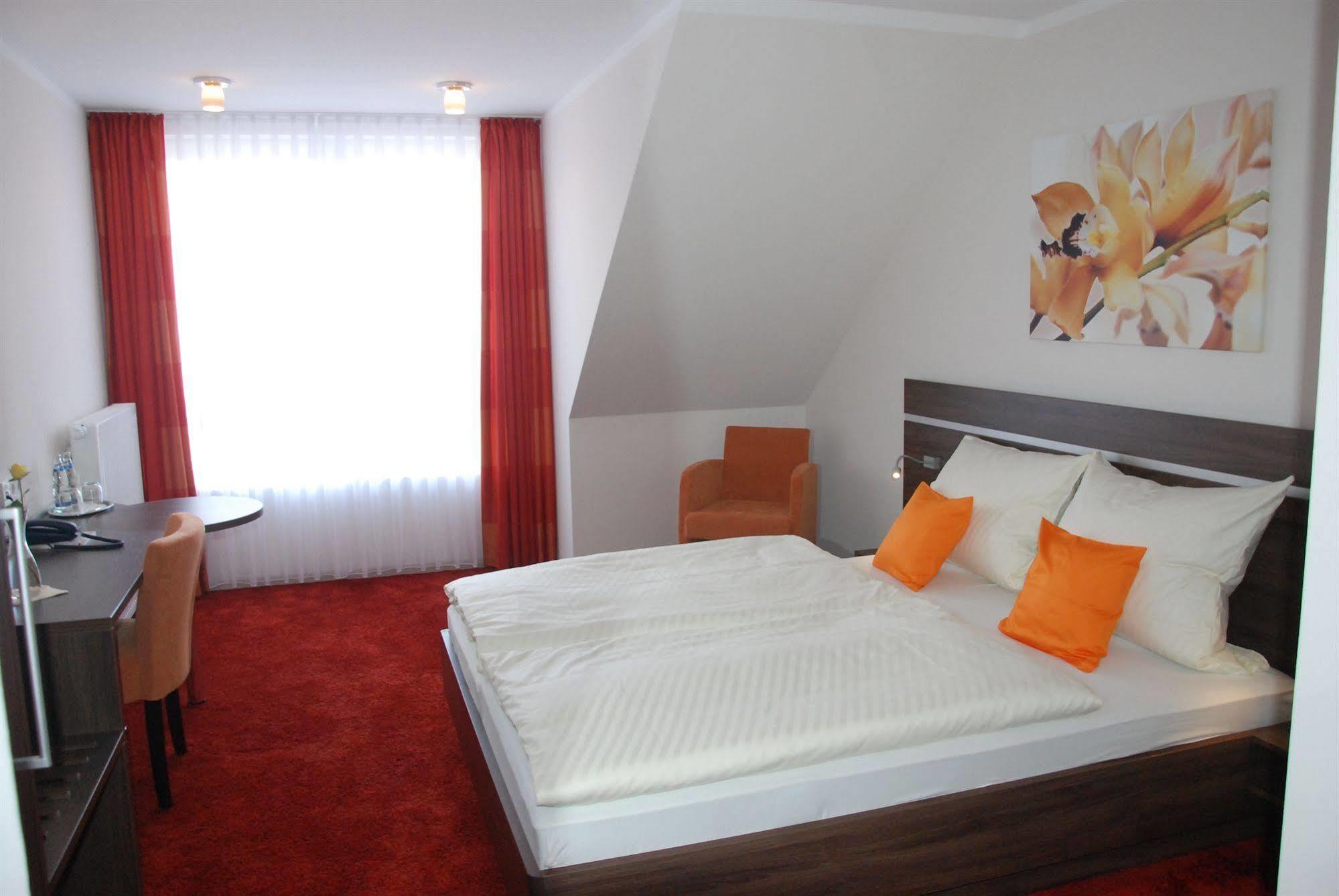 Hotel Schmidt Am Markt Meppen Exteriör bild