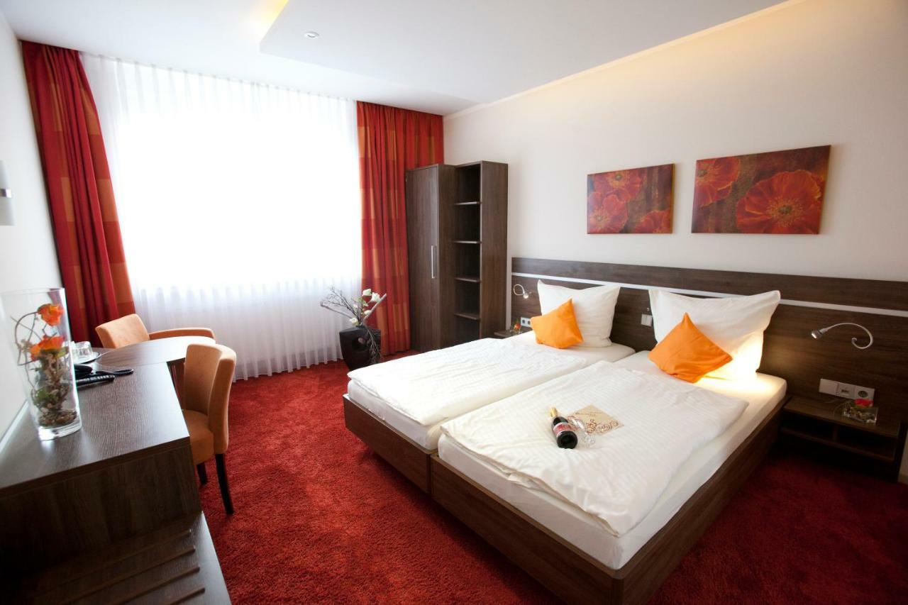 Hotel Schmidt Am Markt Meppen Exteriör bild