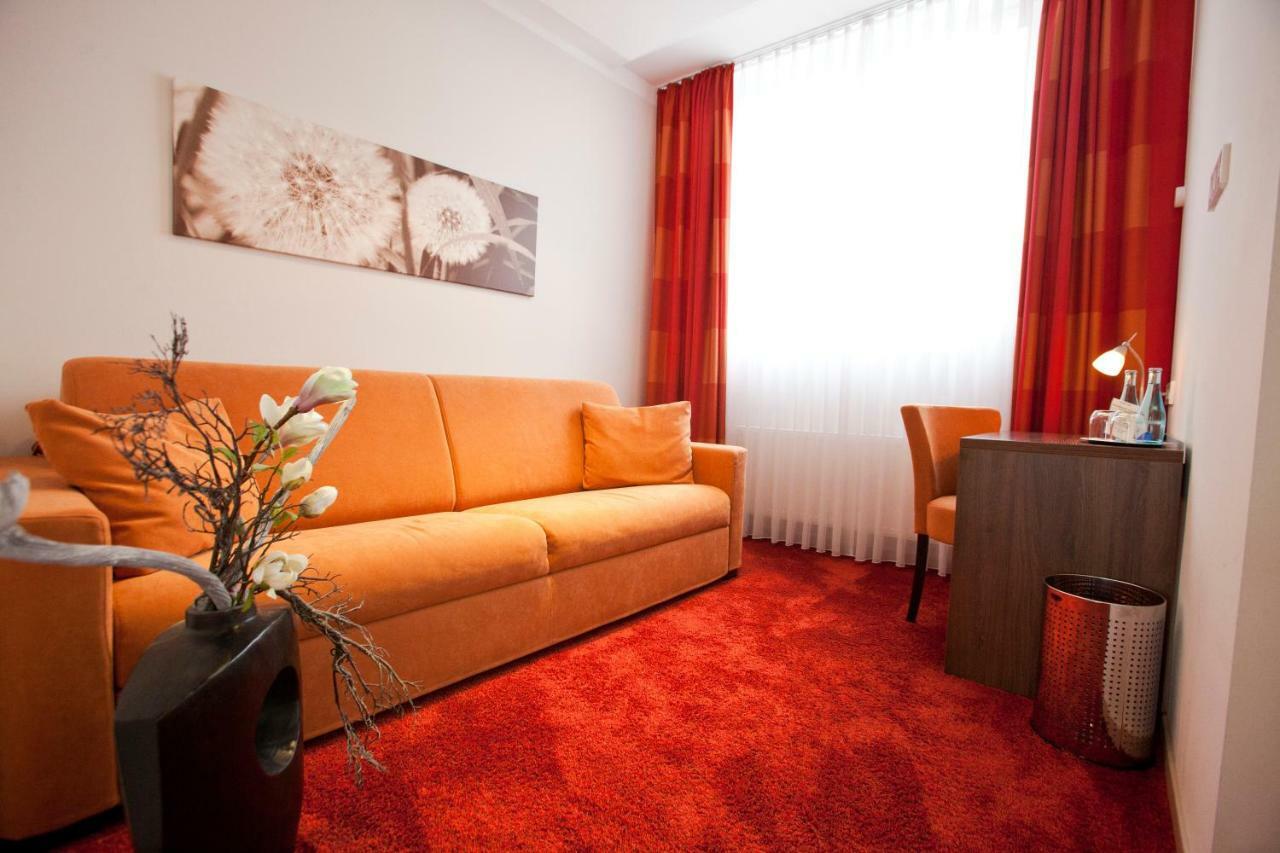 Hotel Schmidt Am Markt Meppen Exteriör bild